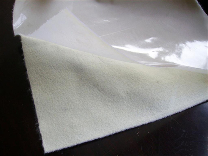 一布一膜復合土工膜